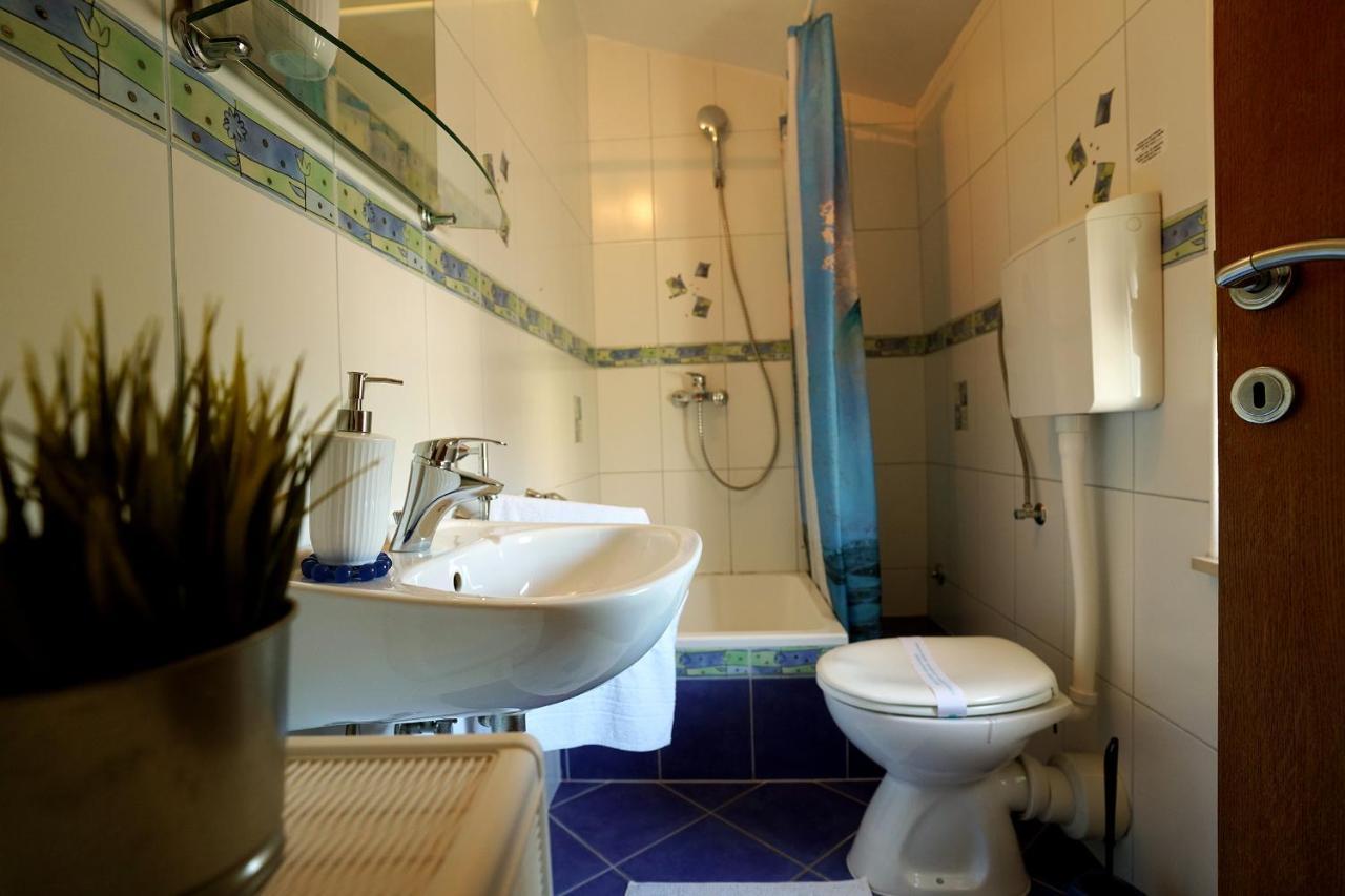 Tago With Heated New Pool * Kastela