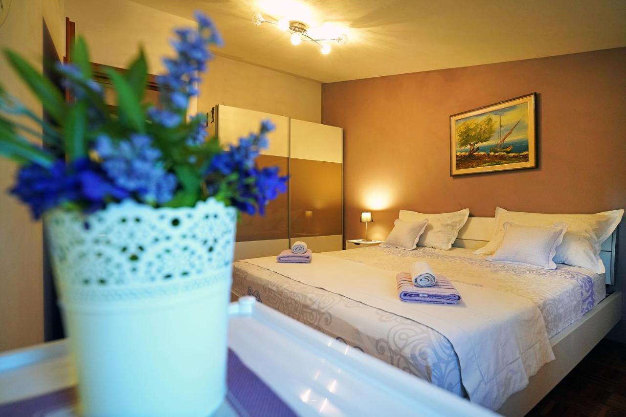 Tago With Heated New Pool * Kastela