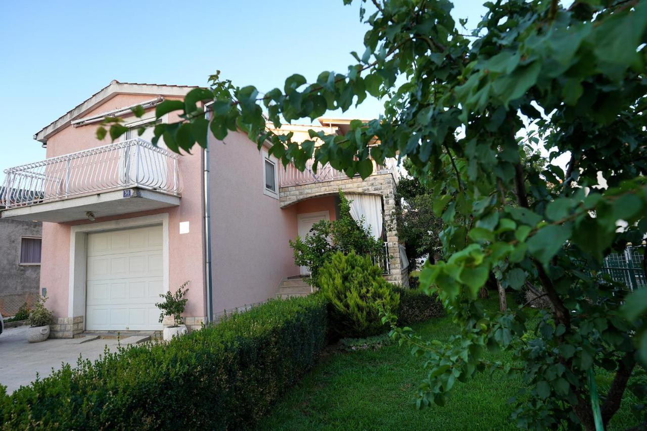 Tago With Heated New Pool Villa Kastela