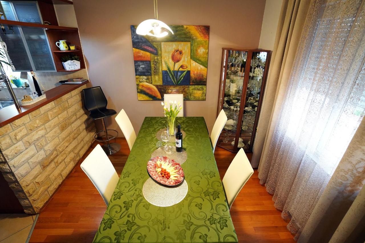Tago With Heated New Pool Villa