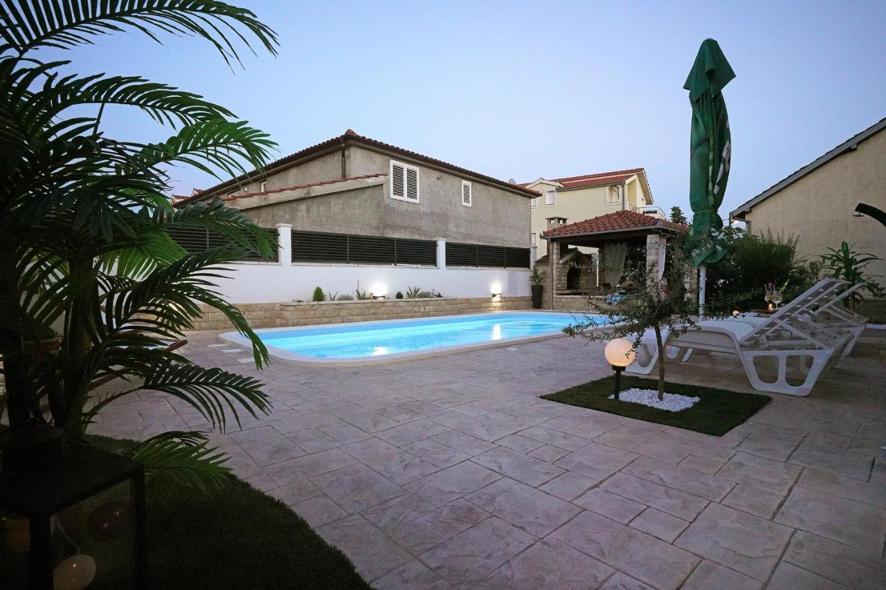 Tago With Heated New Pool * Kaštela