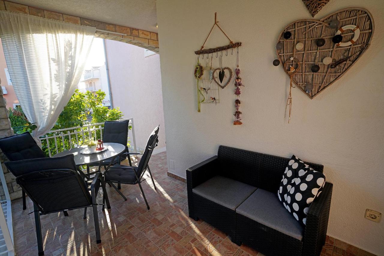 Tago With Heated New Pool *